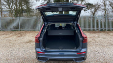 Volvo XC60 2.0 B5P Plus Dark 5dr AWD Geartronic Petrol Estate